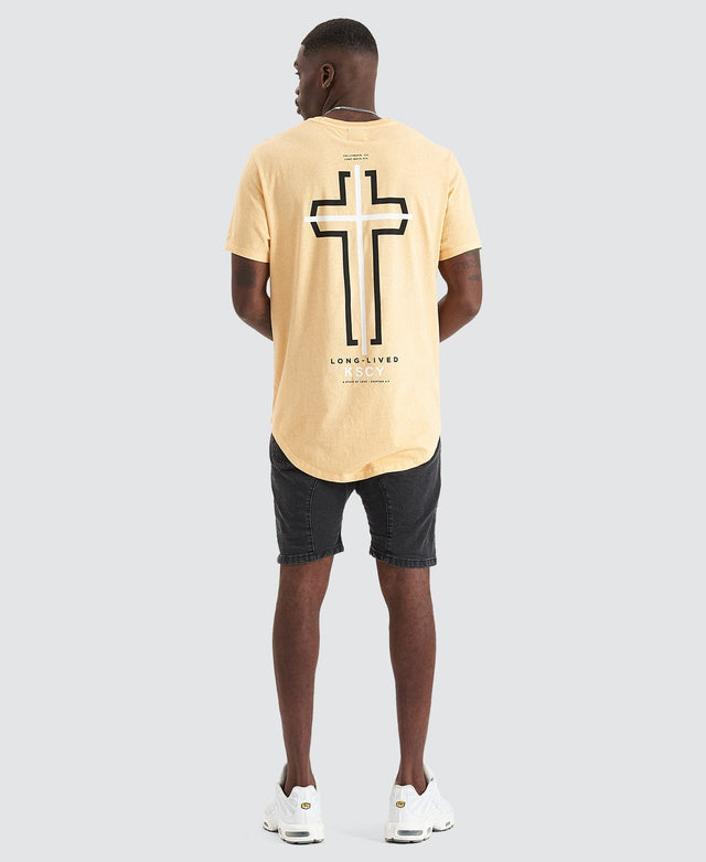Kiss Chacey Judgement Dual Curved T-Shirt Pigment Sunburst