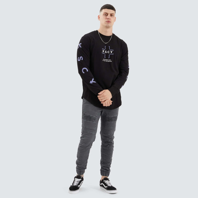 model wears Kirk Dual Curved Long Sleeve Tee Jet Black Longsleeve T-Shirts Black - image 4
