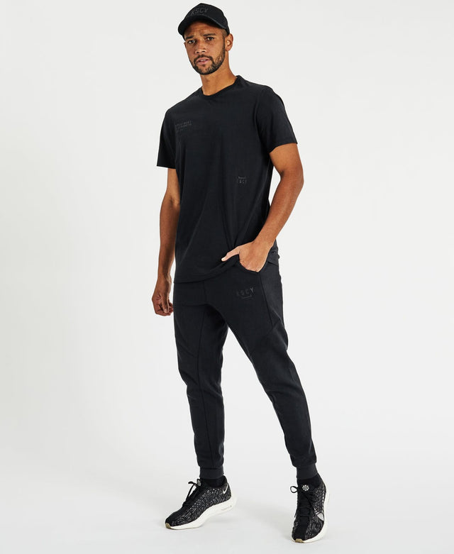 model wears Motion Active T-Shirt Jet Black T-Shirts Black - image 5