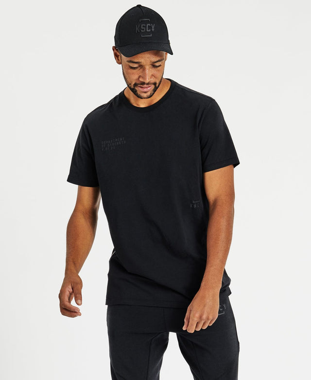 model wears Motion Active T-Shirt Jet Black T-Shirts Black - image 2