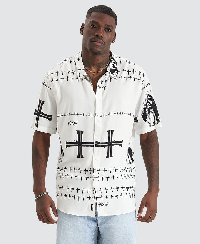 model wears Omens Party Shirt White/Black Short Sleeve Shirts White - image 1