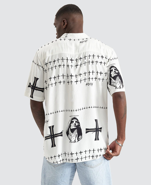 model wears Omens Party Shirt White/Black Short Sleeve Shirts White - image 2