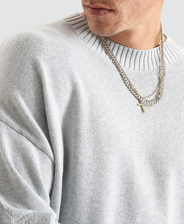 model wears Renowned Relaxed Chunky Knit Light Grey T-Shirts Grey - image 7