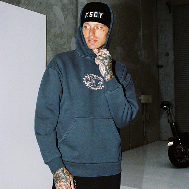 model wears Riftborne Heavy Relaxed Hoodie Pigment Asphalt Hoodies Grey - image 2