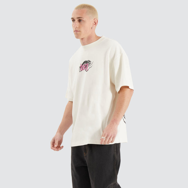 model wears Trust Street Tee Tofu T-Shirts Cream - image 11