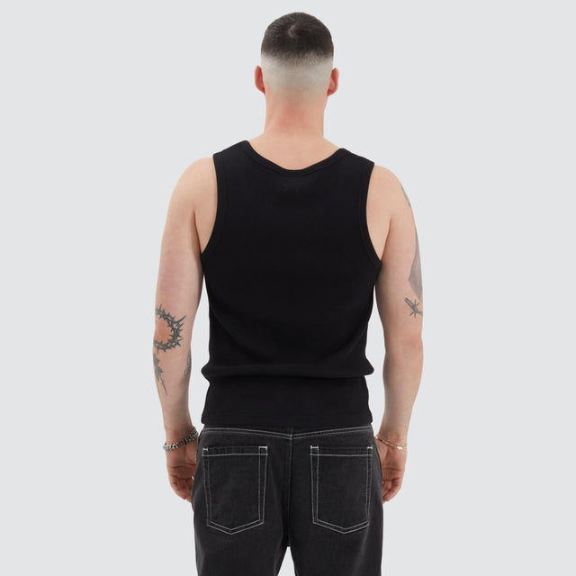 model wears Weiza Singlet Jet Black Tanks Black - image 3