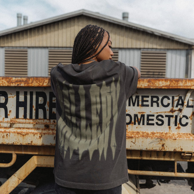model wears Eye Heavy Street Tee Pigment Raven T-Shirts Grey - image 3