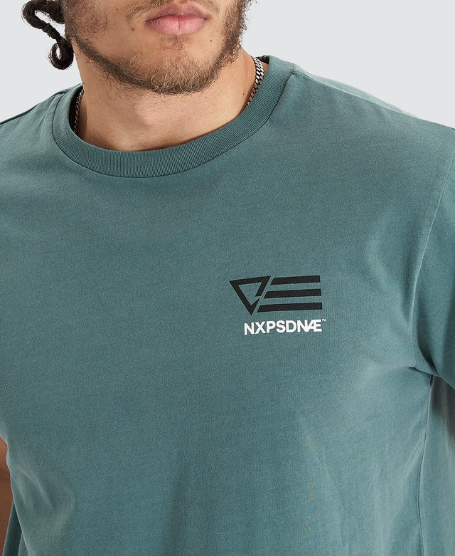 Nena and Pasadena Advance Tee Pigment Silver Pine