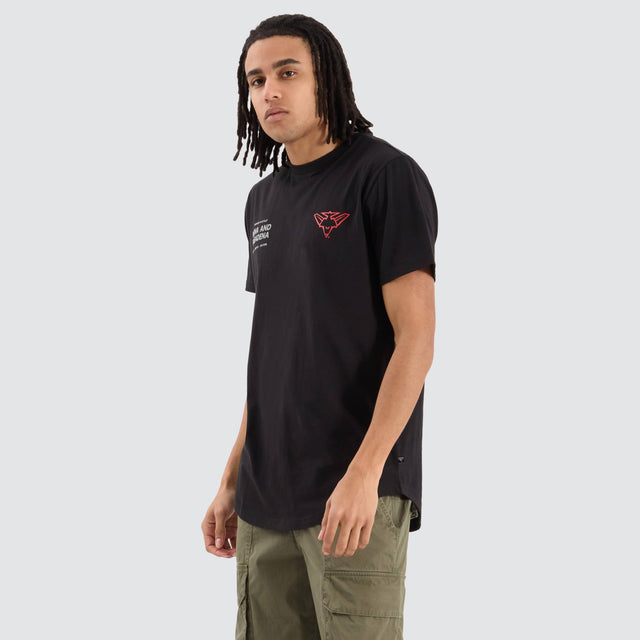 model wears Essendon Bombers AFL Dual Curved Tee Jet Black T-Shirts Black - image 4