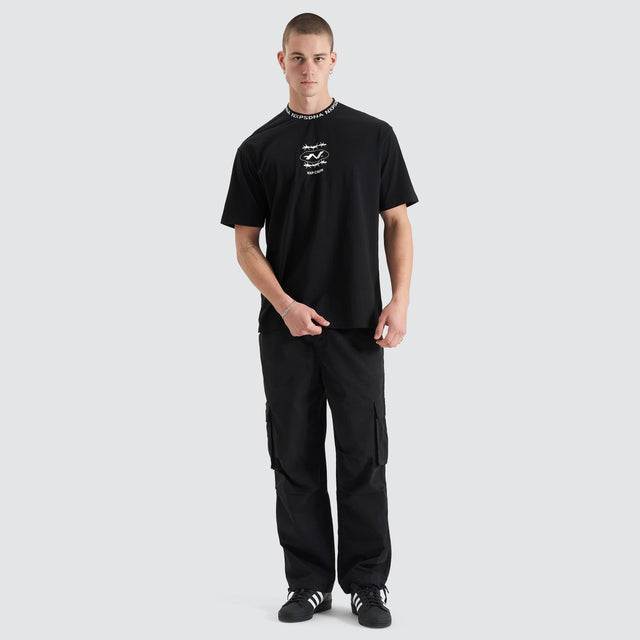 model wears Ionic Heavy Box Fit Tee Jet Black T-Shirts Black - image 4