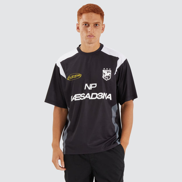model wears Major Football Jersey Jet Black T-Shirts Black - image 1