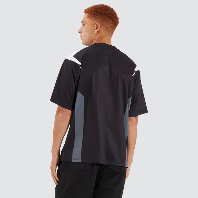 model wears Major Football Jersey Jet Black T-Shirts Black - image 3