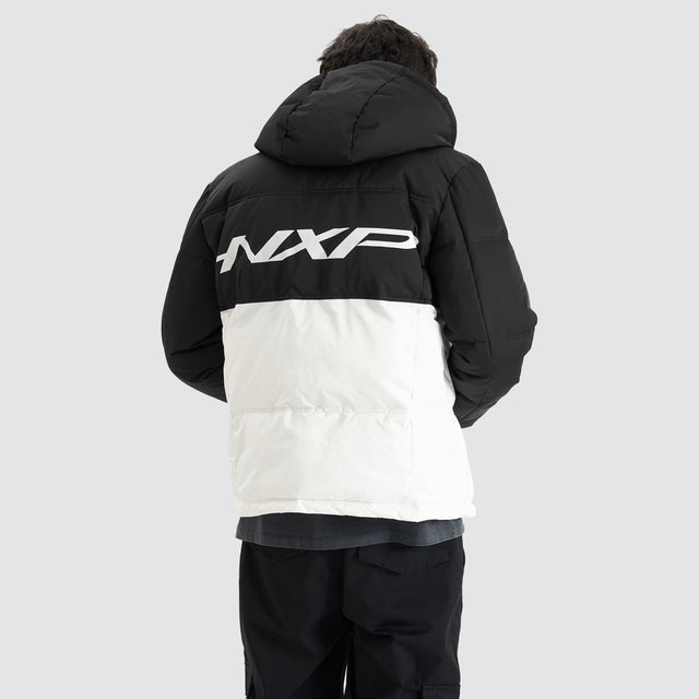 Nena and Pasadena Pavilion Hooded Puffer Black/White