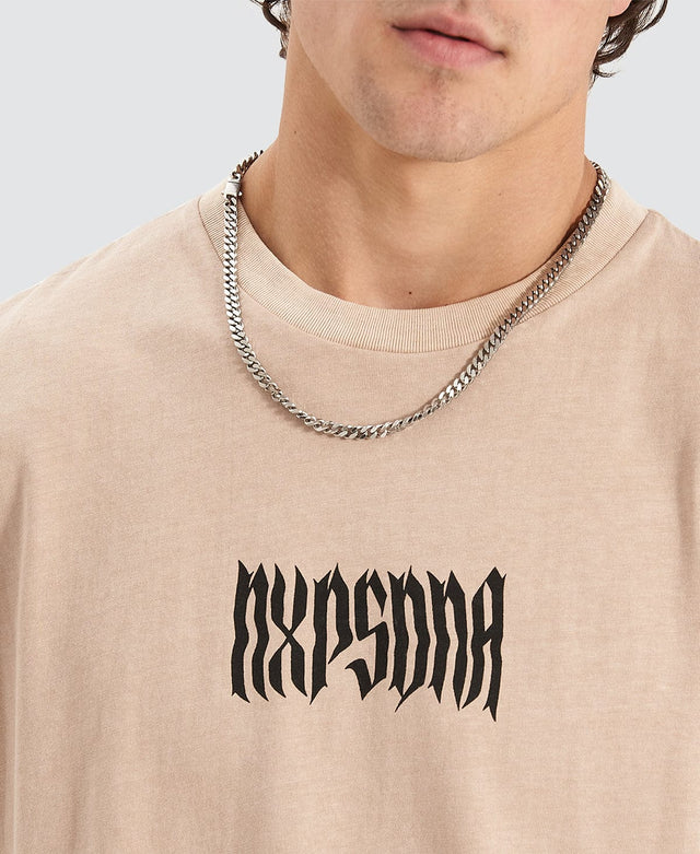 Nena and Pasadena Riot Relaxed Muscle Tee Pigment Oxford Tan