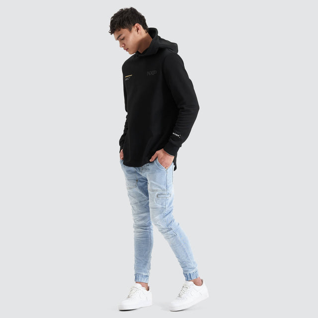 Nena and Pasadena Spire Hood Jet Black