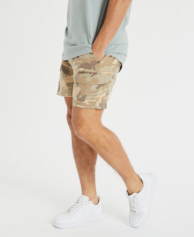 model wears Rampage Cargo Shorts Camo Shorts Camo - image 6