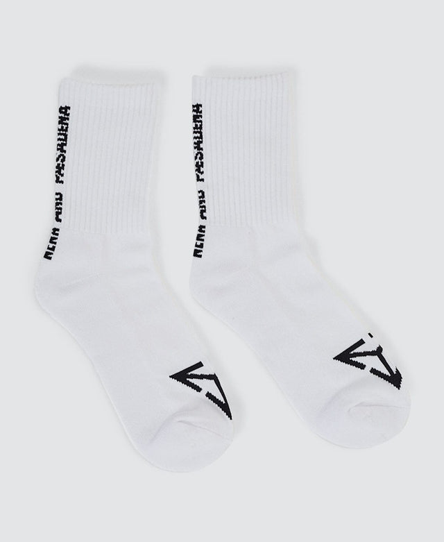 Nena & Pasadena Triple 2-Pack Crew Socks White