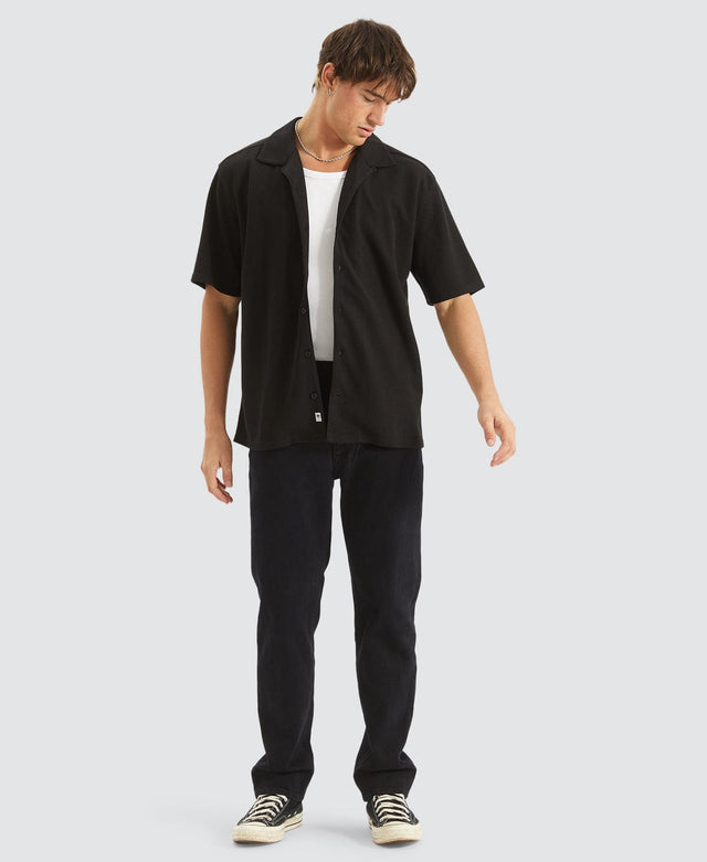 model wears Lagoon Cropped Resort Shirt Black Short Sleeve Shirts Black - image 2