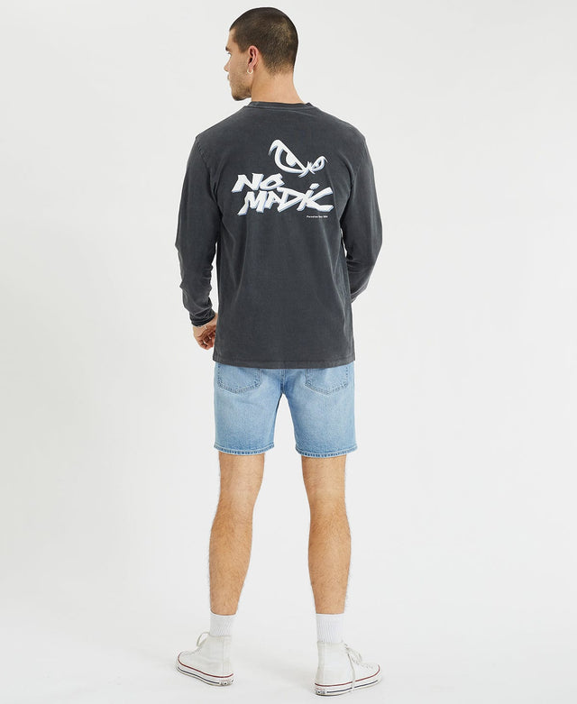 model wears Souvenir Long Sleeve Tee Pigment Asphalt Longsleeve T-Shirts Grey - image 6