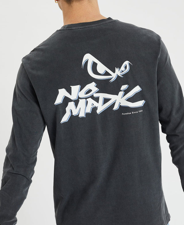 model wears Souvenir Long Sleeve Tee Pigment Asphalt Longsleeve T-Shirts Grey - image 4
