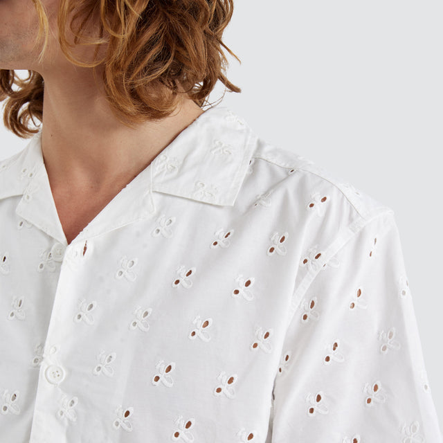 model wears Wobble Resort Crop Shirt Off White Short Sleeve Shirts Neutral - image 2