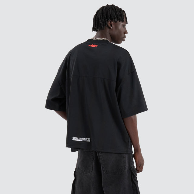 WNDRR Frontline Quarterback Jersey Black