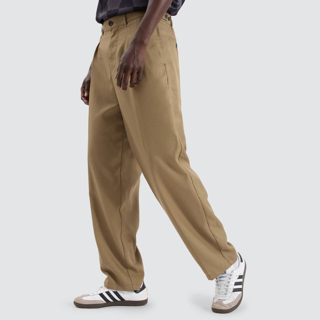 XLarge Amplify Pleated Trouser Tobacco