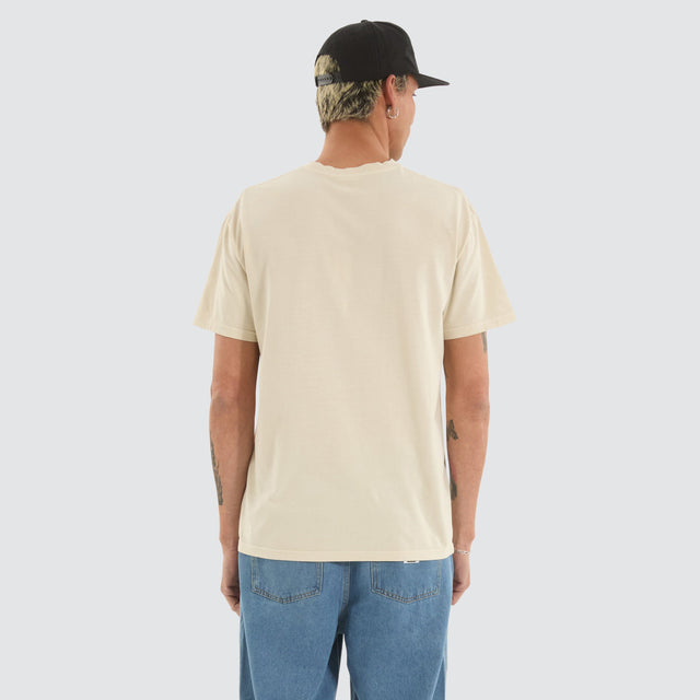model wears Clummy Tee Pigment White T-Shirts White - image 3