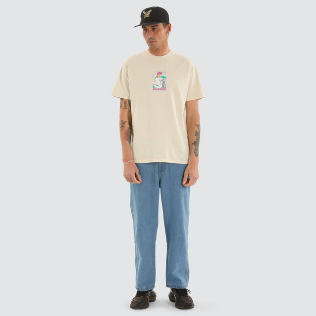model wears Clummy Tee Pigment White T-Shirts White - image 4