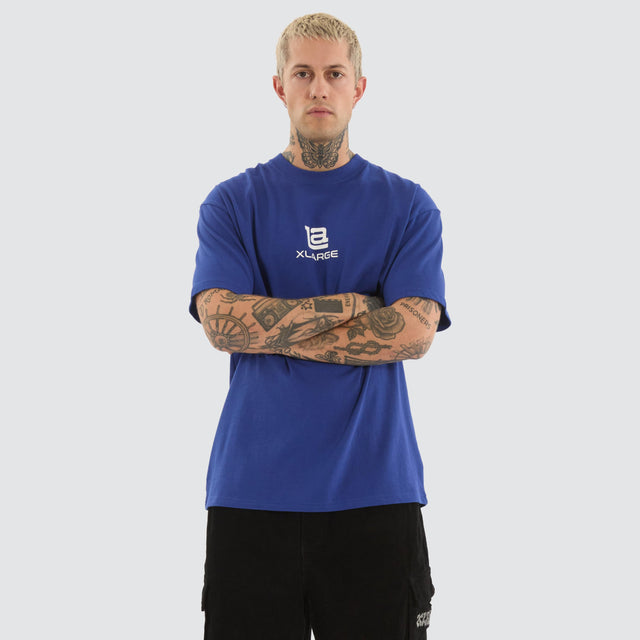 model wears La XL Tee Blue T-Shirts Blue - image 1