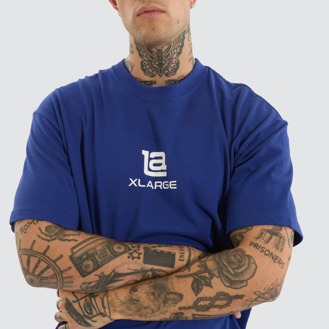 model wears La XL Tee Blue T-Shirts Blue - image 2