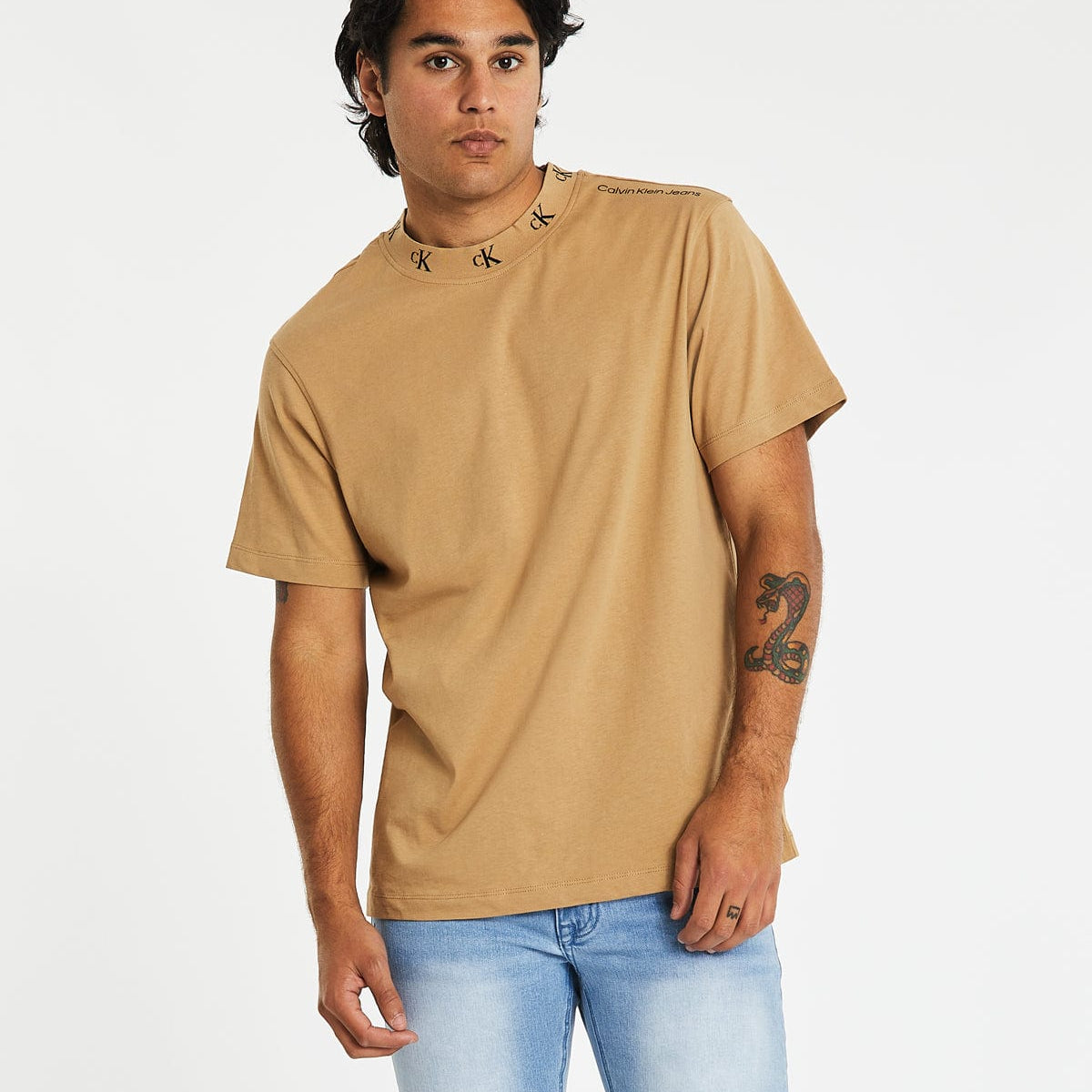 T-Shirt Jacquard Camel – Logo Timeless Store Neverland