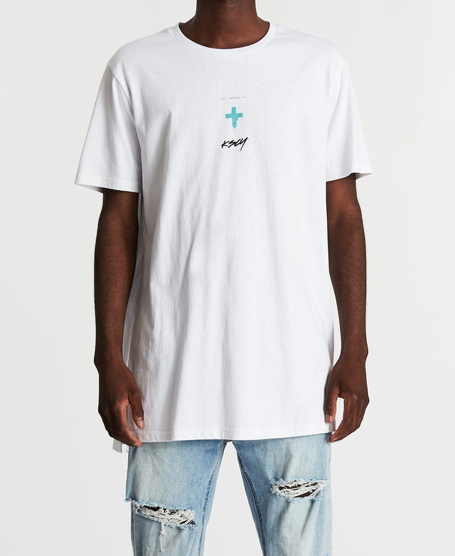 Kiss Chacey Animosity Step Hem T-Shirt White