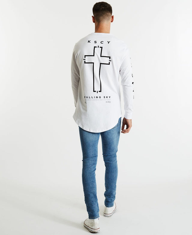 Kiss Chacey Apart Dual Curved Long Sleeve White