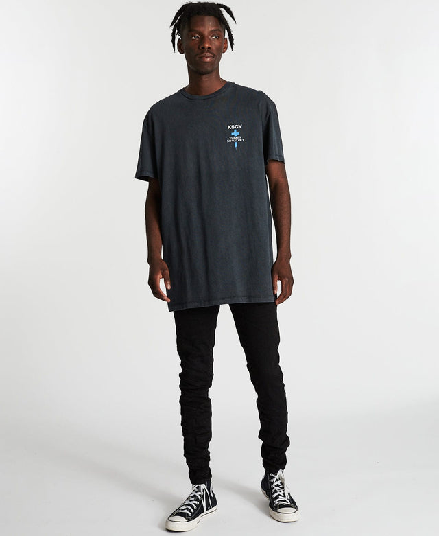 Kiss Chacey Gate Keeper Relaxed T-Shirt Pigment Black