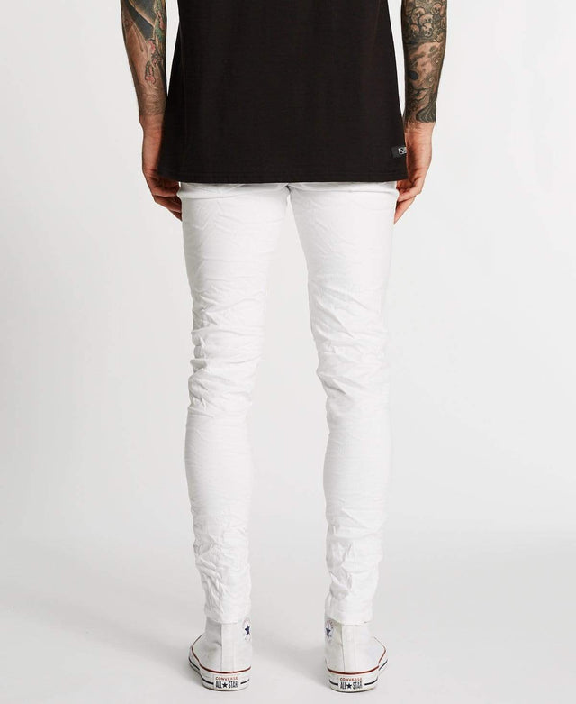 model wears K1 Super Skinny Fit Jeans Destroyed White Pants White - image 6