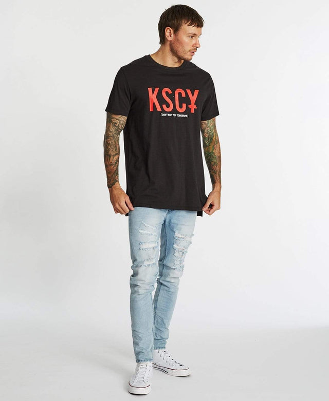 Kiss Chacey Last Love Tall Step Hem T-Shirt Jet Black