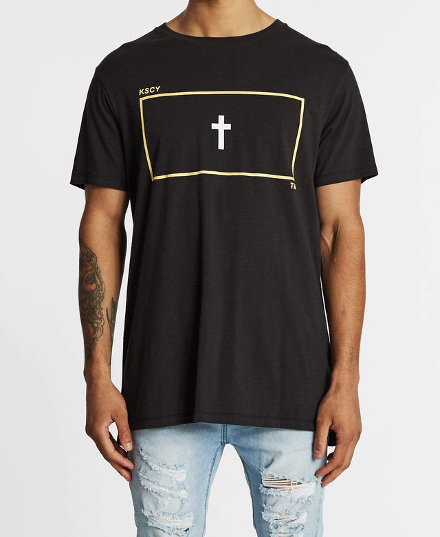 Kiss Chacey Monument Tall Step Hem T-Shirt Jet Black