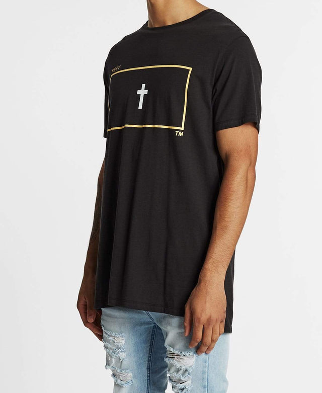 Kiss Chacey Monument Tall Step Hem T-Shirt Jet Black