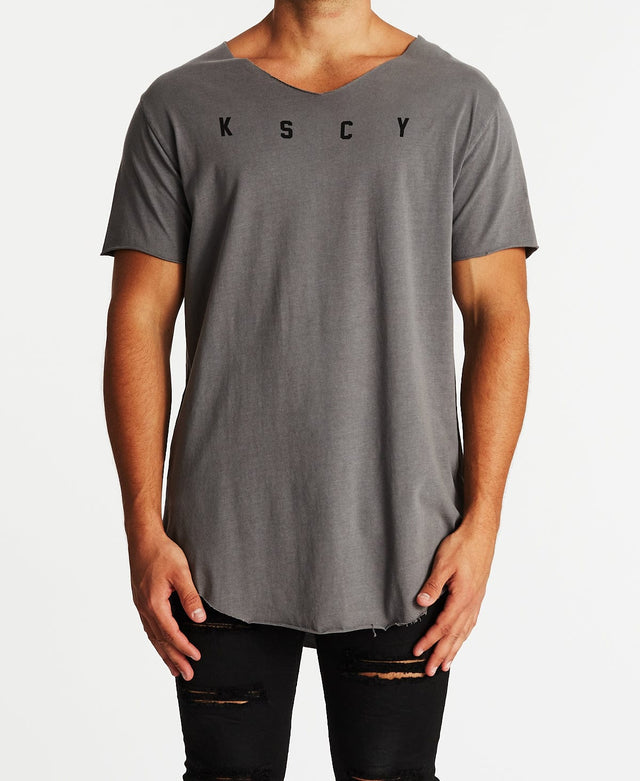 Kiss Chacey Nemesis Raw V-Neck T-Shirt Pigment Charcoal