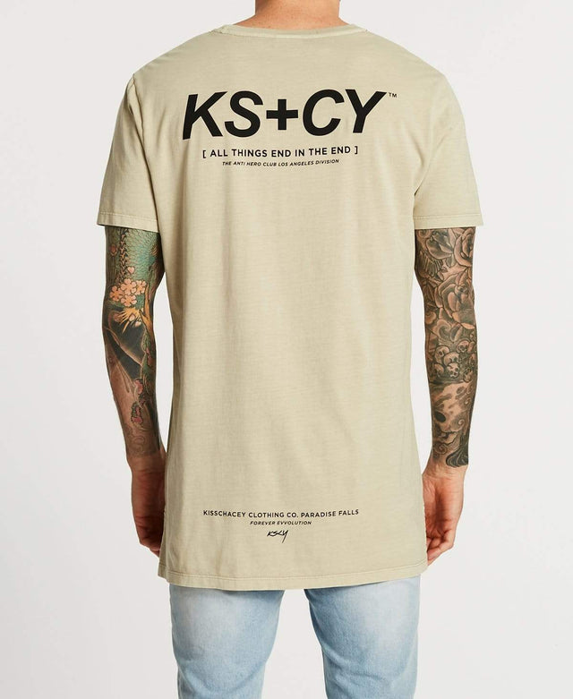 Kiss Chacey Perspective Step Hem T-Shirt Pigment Sand