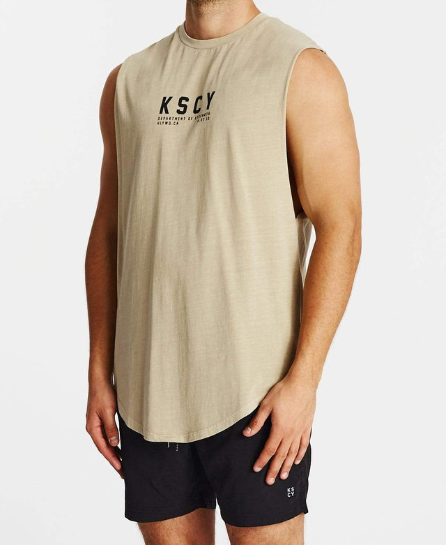 Kiss Chacey Prowler Curved Hem Muscle Tee Pigment Sand