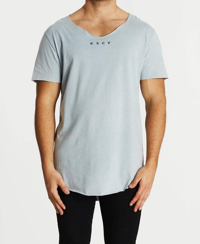 Kiss Chacey Romance Raw V-Neck T-Shirt Mineral Quarry