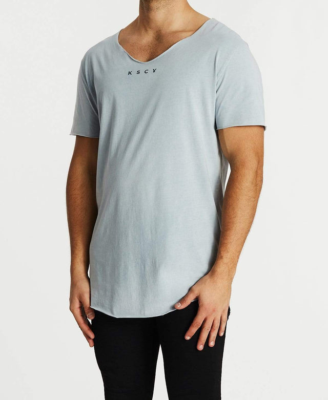 Kiss Chacey Romance Raw V-Neck T-Shirt Mineral Quarry