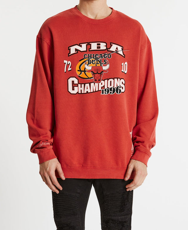 model wears 1996 Champions Crew Jumper Faded Red Fleece Red - image 1
