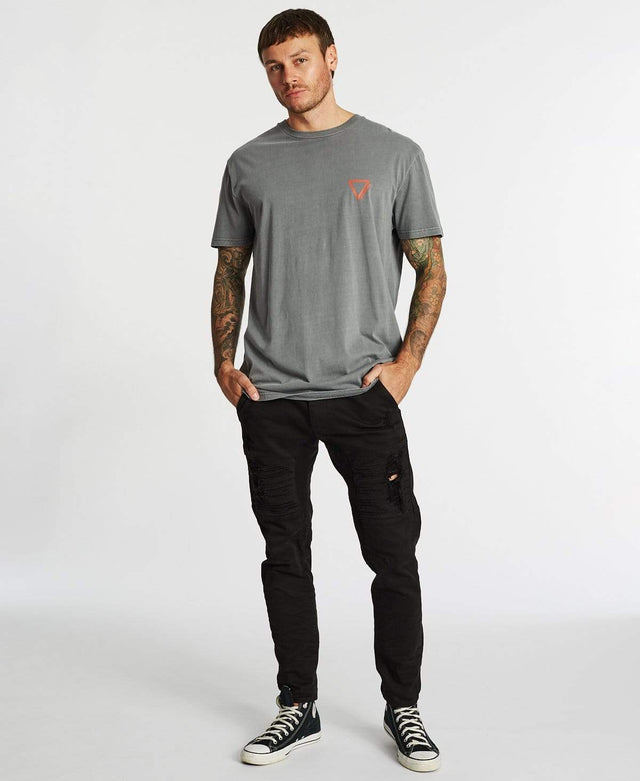 Nena & Pasadena Impact Relaxed Fit T-Shirt Pigment Charcoal