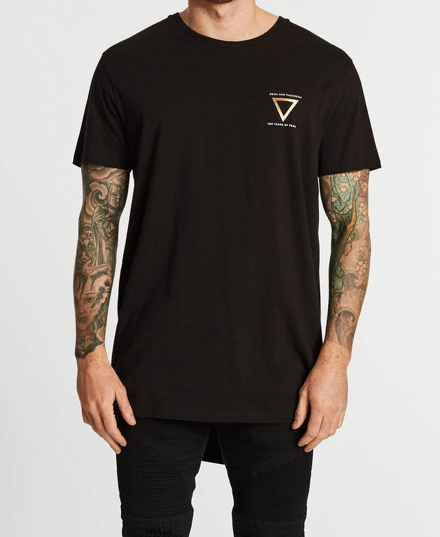 Nena & Pasadena Outsider Cape Back T-Shirt Jet Black