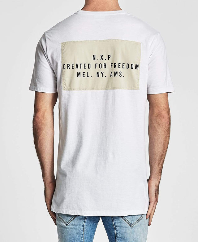 Nena & Pasadena Weekend Hybrid Step Hem T-Shirt White