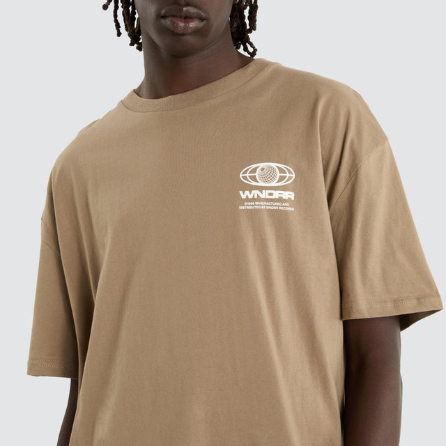 Outlet Box Fit Tee Taupe