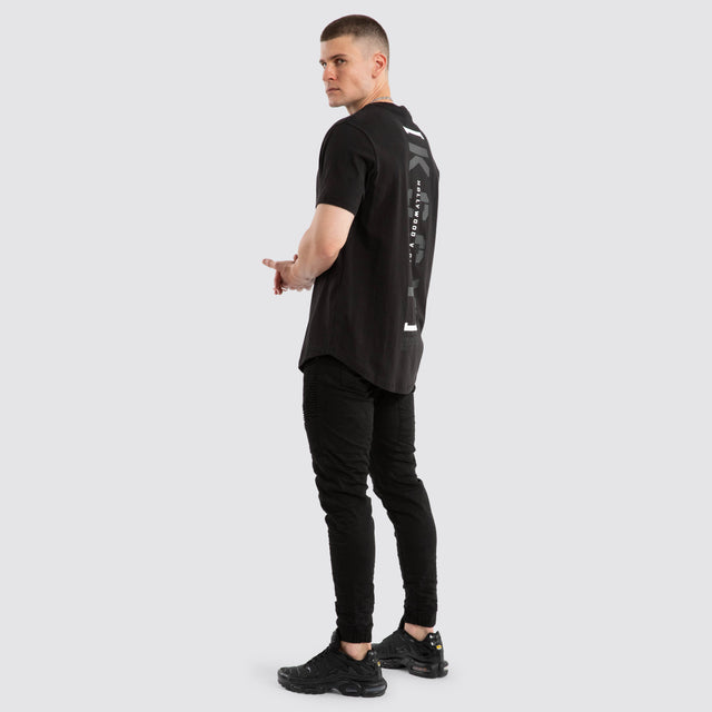 Unleashed Dual Curved Tee Jet Black